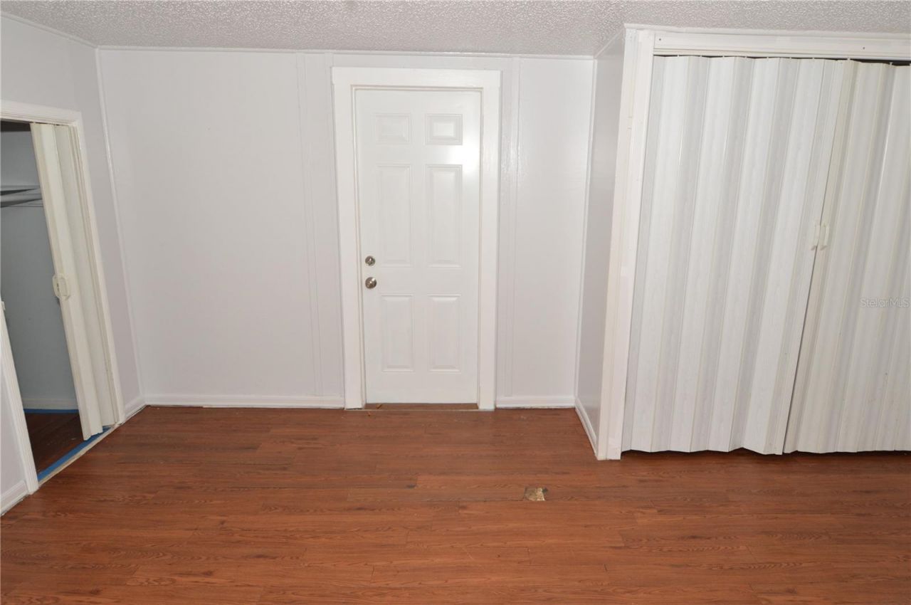 6855 Dartmouth Avenue N, Saint Petersburg, FL 33710 Photo