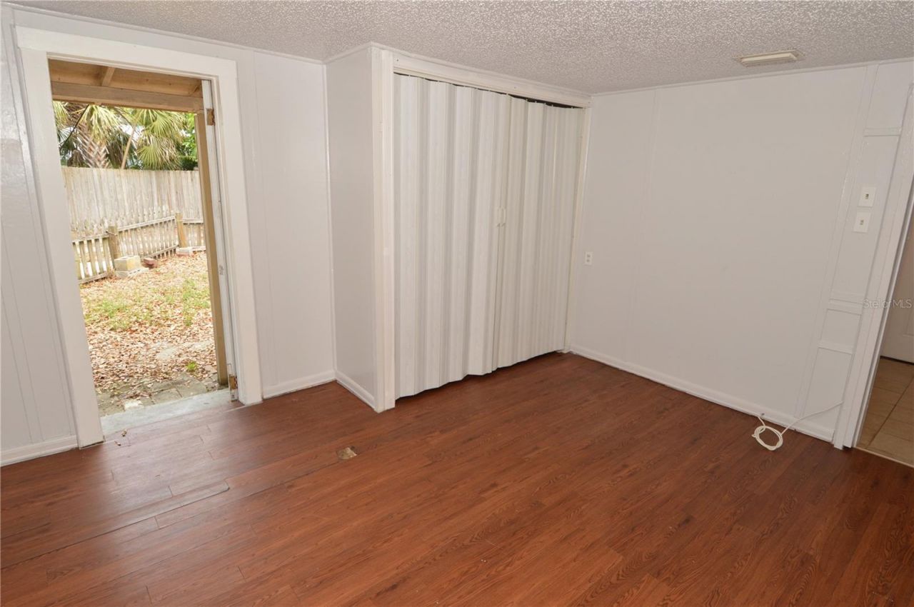 6855 Dartmouth Avenue N, Saint Petersburg, FL 33710 Photo