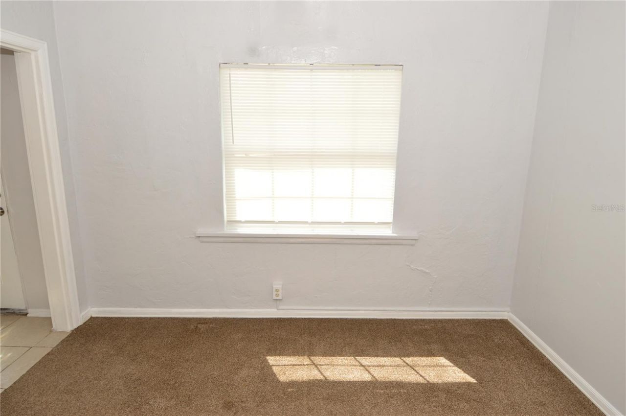 6855 Dartmouth Avenue N, Saint Petersburg, FL 33710 Photo