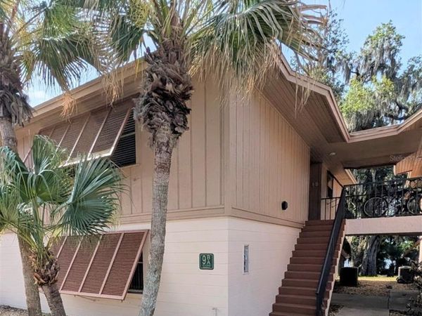 190 HICKORY WOODS COURT , Unit 9A, DELTONA, FL 32725