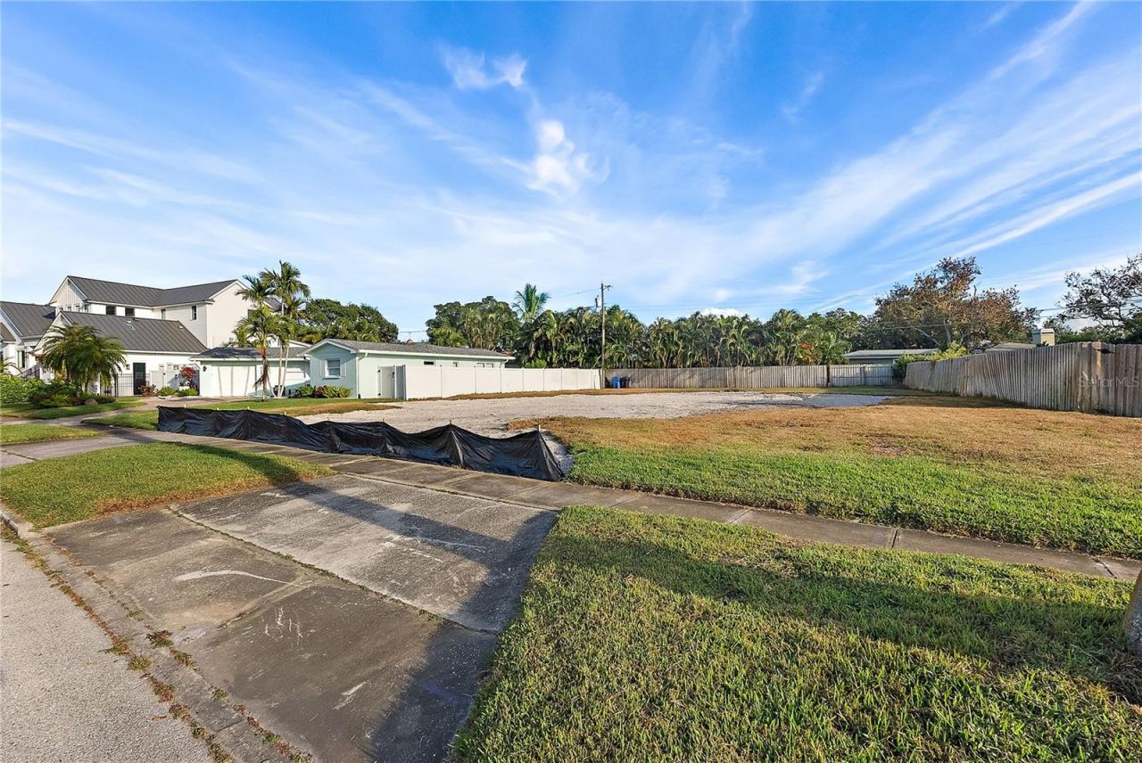 1235 Cordova Boulevard Ne, Saint Petersburg, FL 33704 Photo