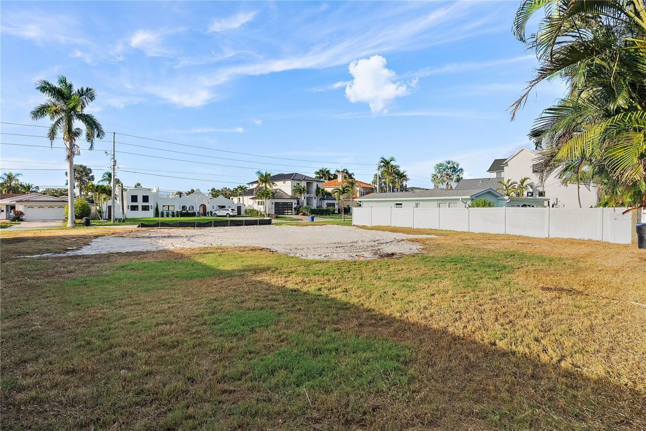 1235 Cordova Boulevard Ne, Saint Petersburg, FL 33704 Photo