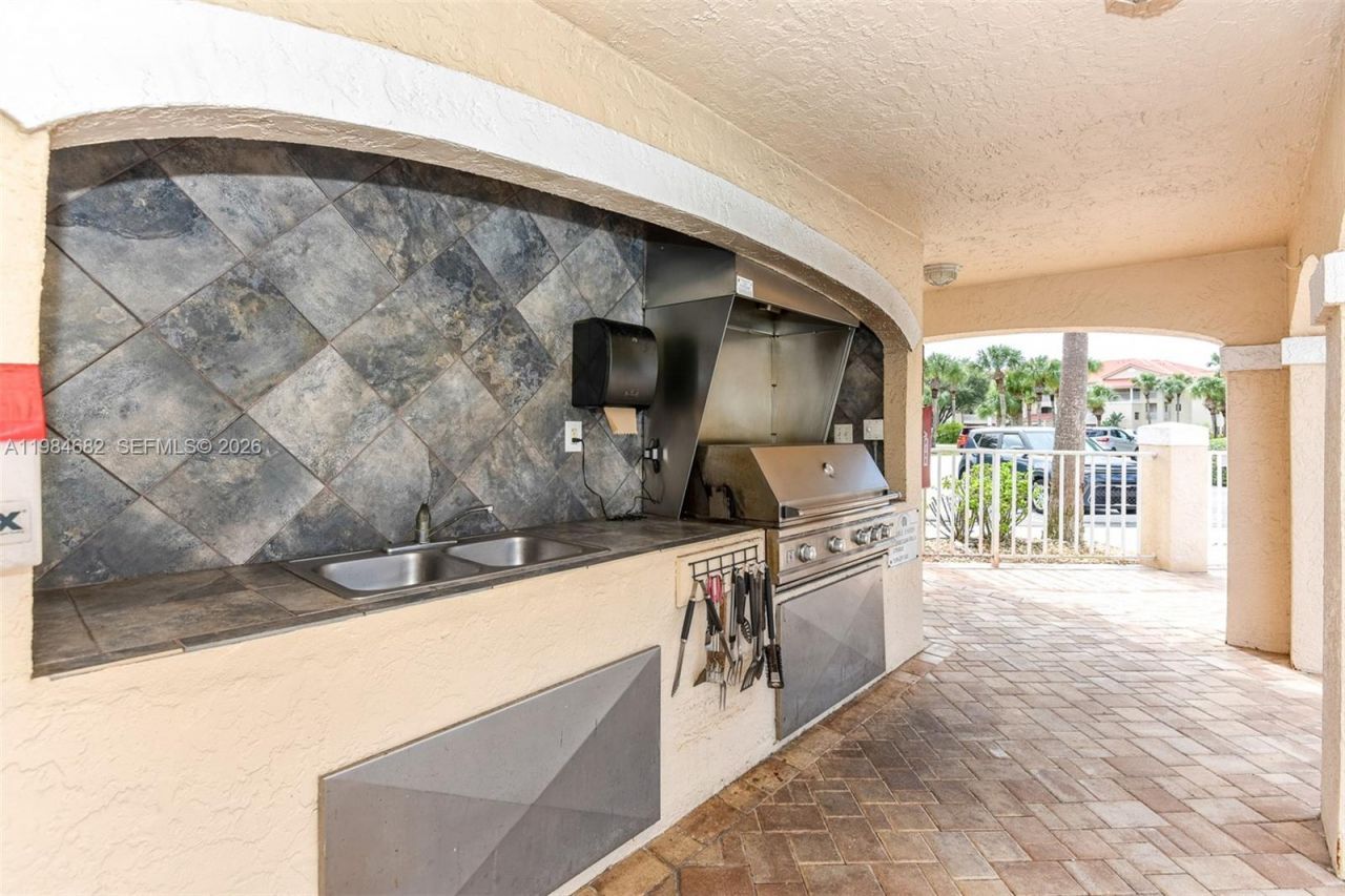 452 Bouchelle Drive , Unit 303, New Smyrna Beach, FL 32169 Photo