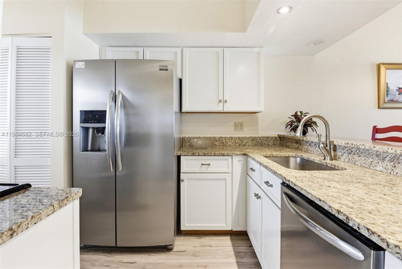 452 Bouchelle Drive , Unit 303, New Smyrna Beach, FL 32169 Photo