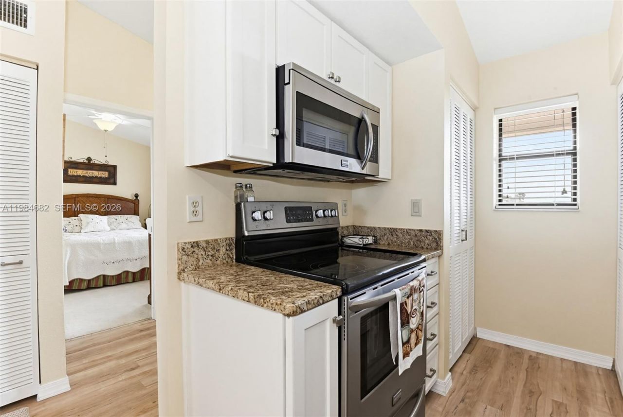 452 Bouchelle Drive , Unit 303, New Smyrna Beach, FL 32169 Photo