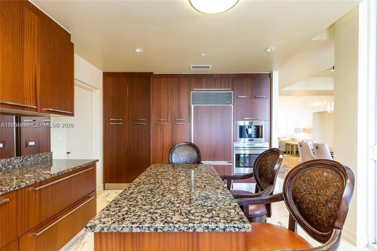 16001 Collins Ave, Unit 1106, Sunny Isles Beach, FL 33160 Photo