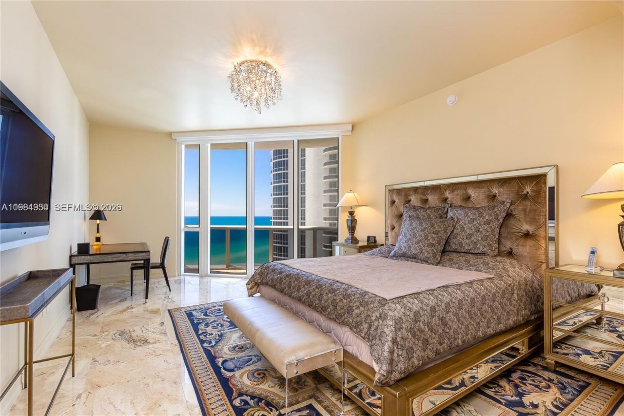 16001 Collins Ave, Unit 1106, Sunny Isles Beach, FL 33160 Photo