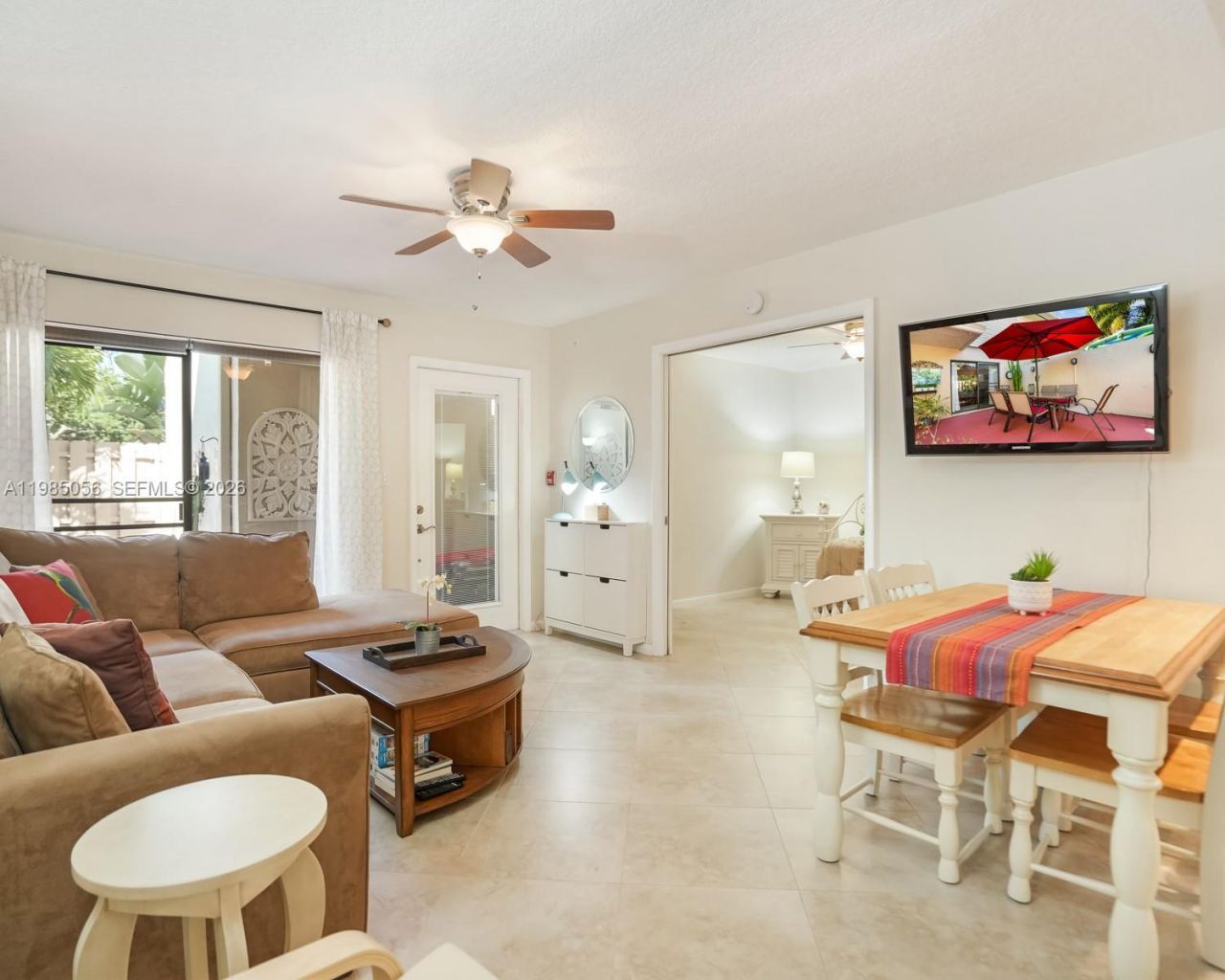 614 Executive Center Dr , Unit 102, West Palm Beach, FL 33401 Photo