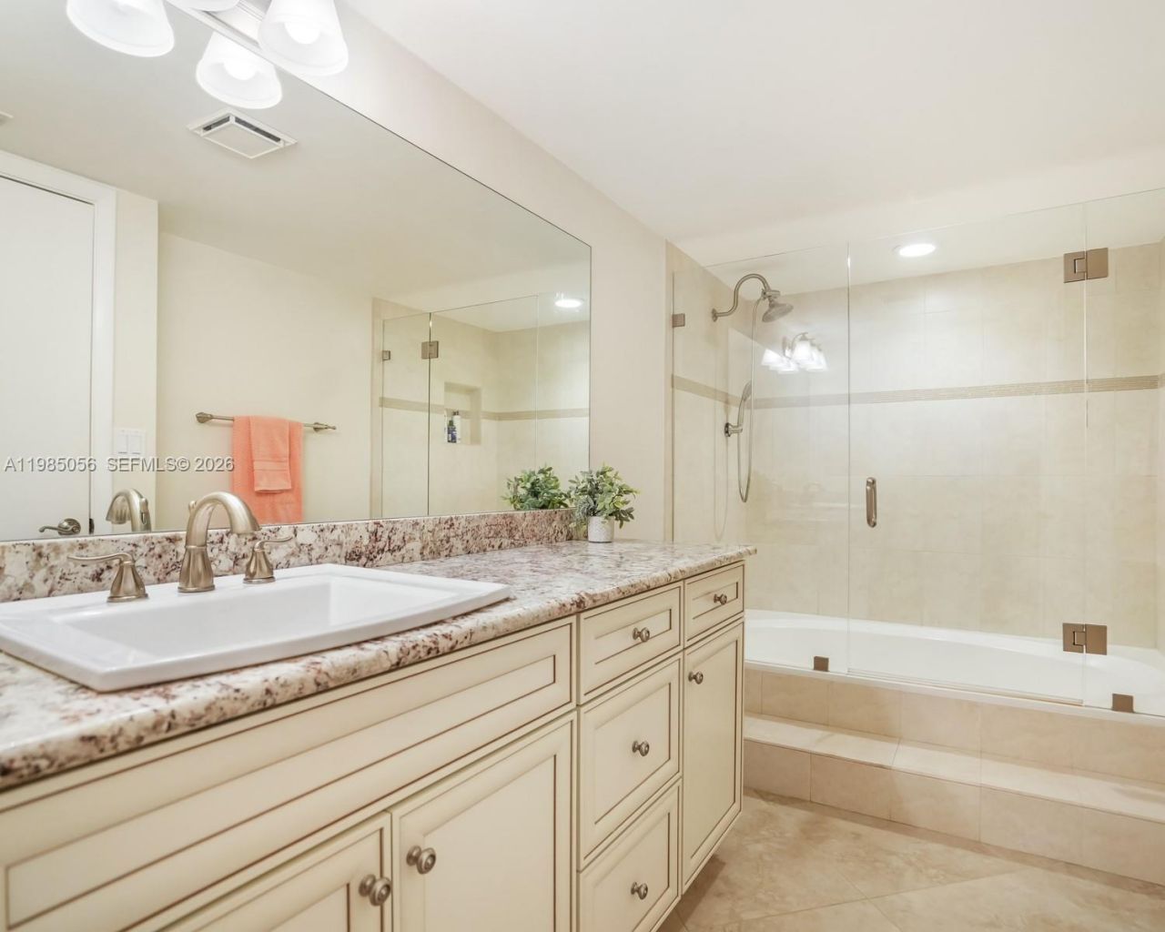 614 Executive Center Dr , Unit 102, West Palm Beach, FL 33401 Photo