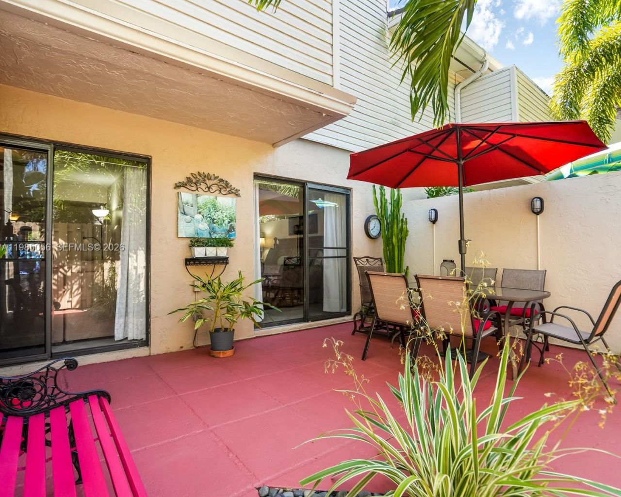 614 Executive Center Dr , Unit 102, West Palm Beach, FL 33401 Photo