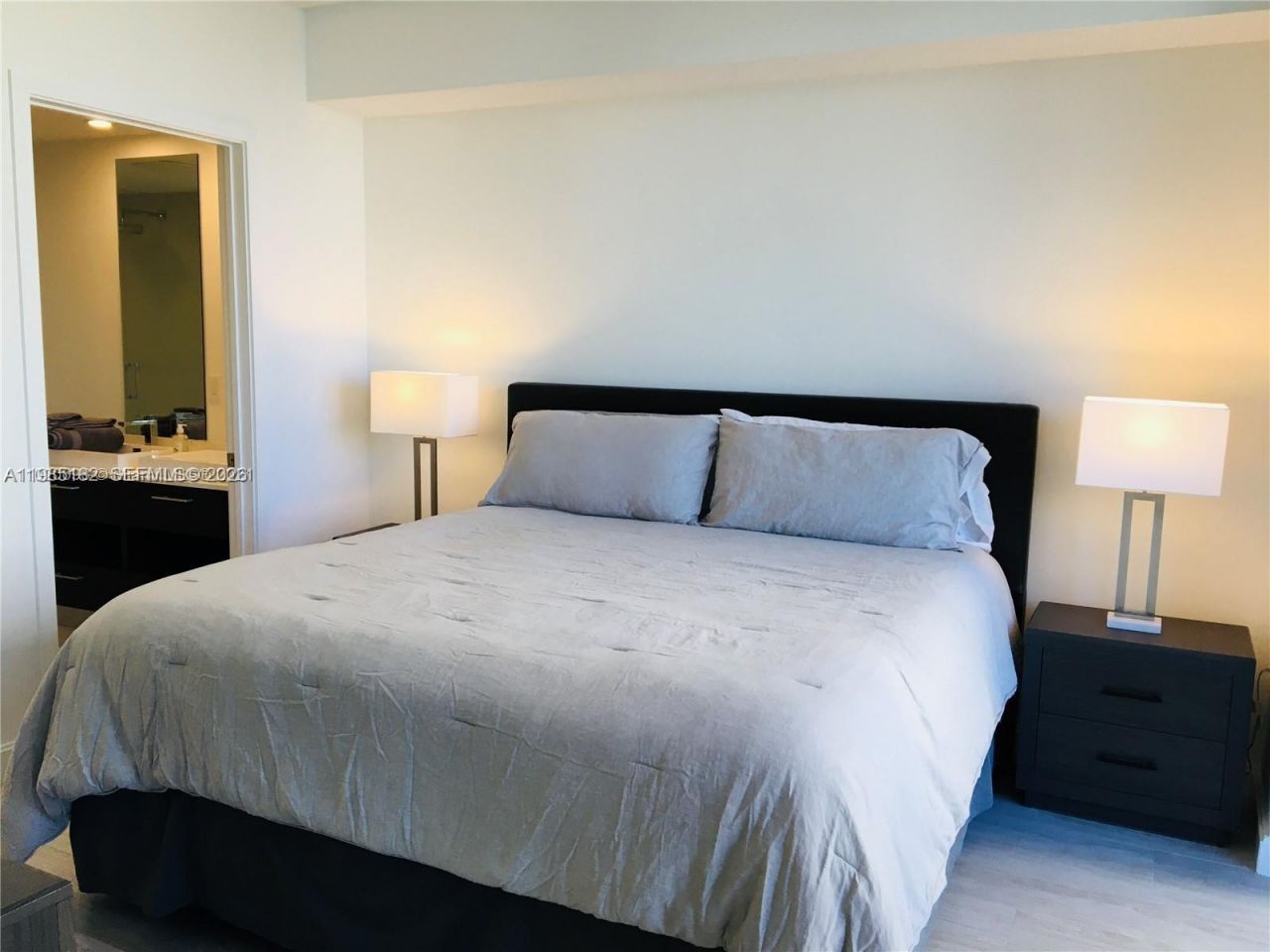 55 SW 9th St, Unit 2901, Miami, FL 33130 Photo