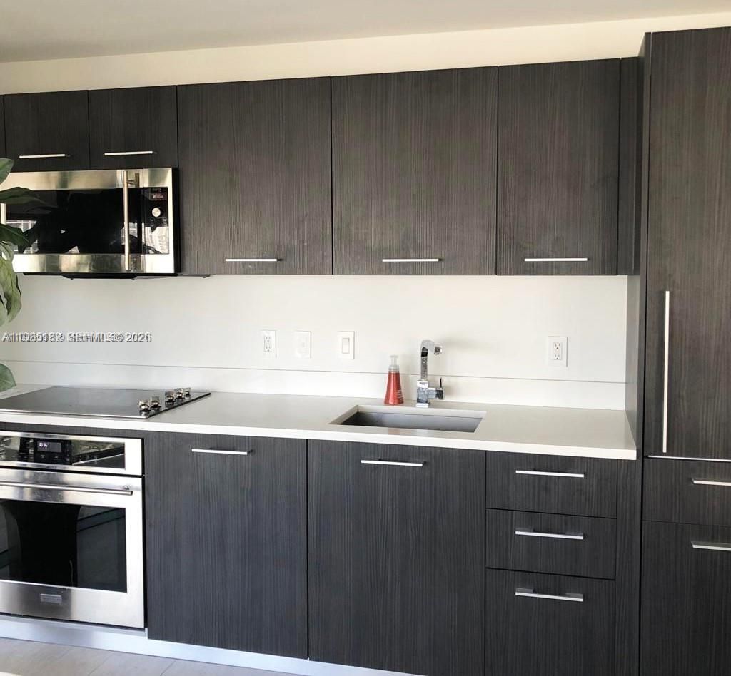 55 SW 9th St, Unit 2901, Miami, FL 33130 Photo
