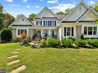 11201 KNOLLS END, SPOTSYLVANIA, VA 22551