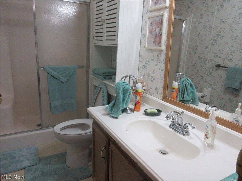 6796 Pymatuning Lake Road, Andover, OH 44003 Photo 16