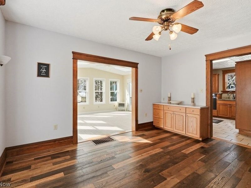 614 Pioneer Street, Kent, OH 44240 Photo 14