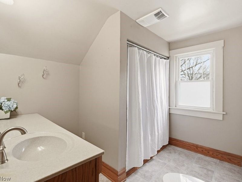 614 Pioneer Street, Kent, OH 44240 Photo 26