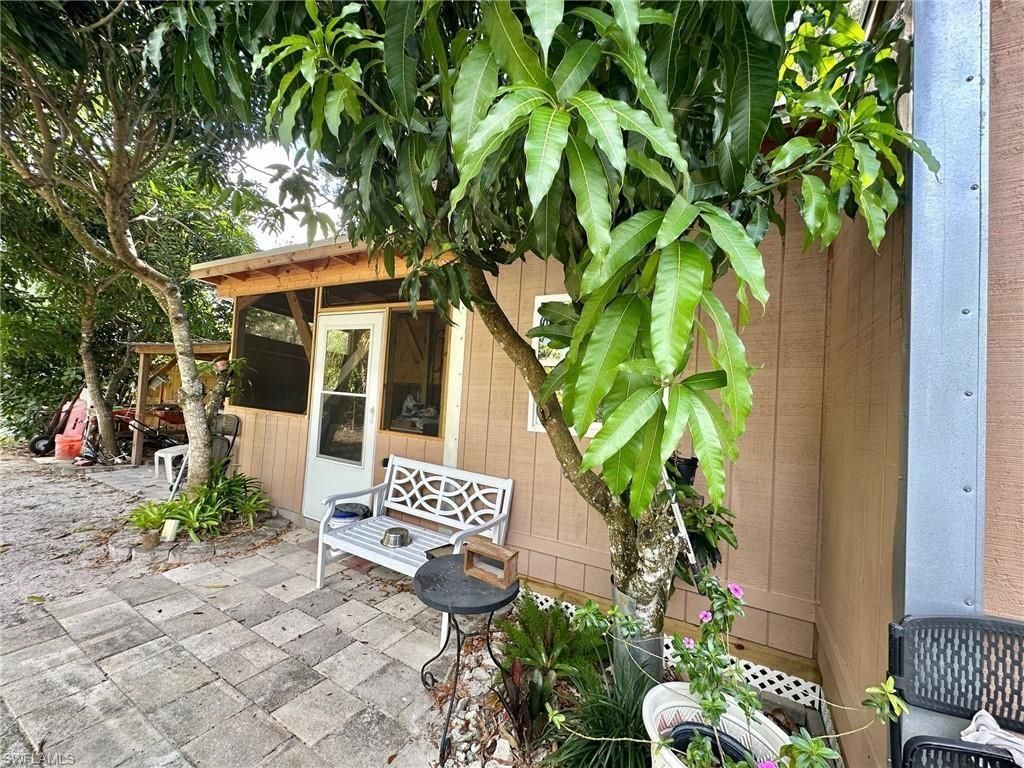 9320 Buckingham Rd, Fort Myers, FL 33905 Photo