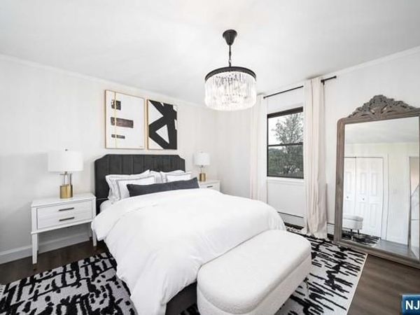 141 Park Avenue 8, EAST RUTHERFORD, NJ 07073