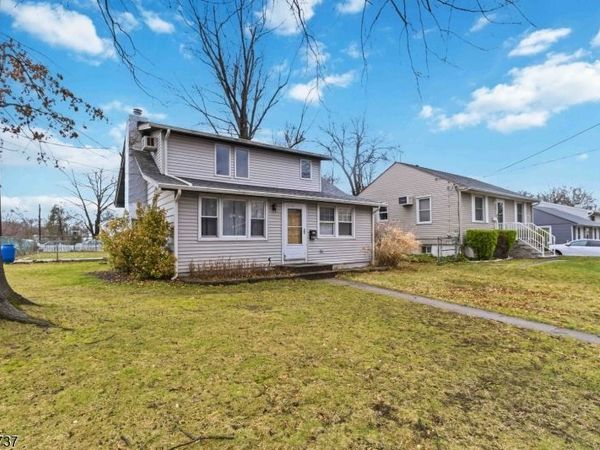 125 Minnehaha Blvd, Parsippany-Troy Hills, NJ 07034