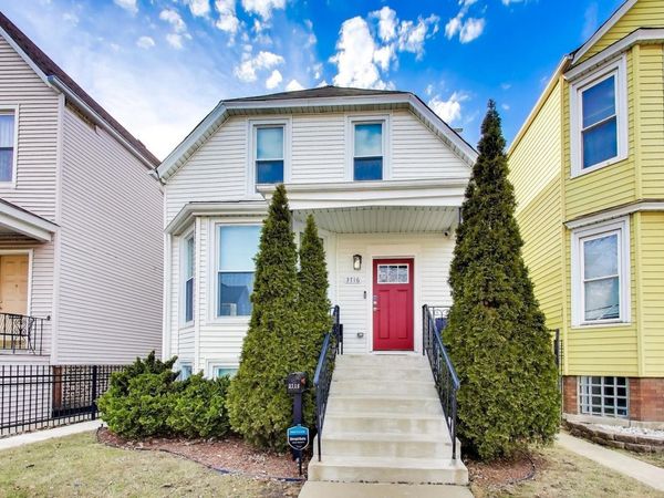 3716 N Spaulding Avenue , Chicago, IL 60618