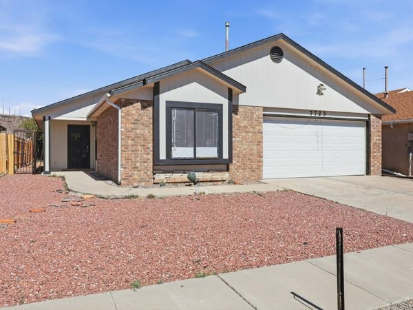 7723 San Benito Street NW, Albuquerque, NM 87120