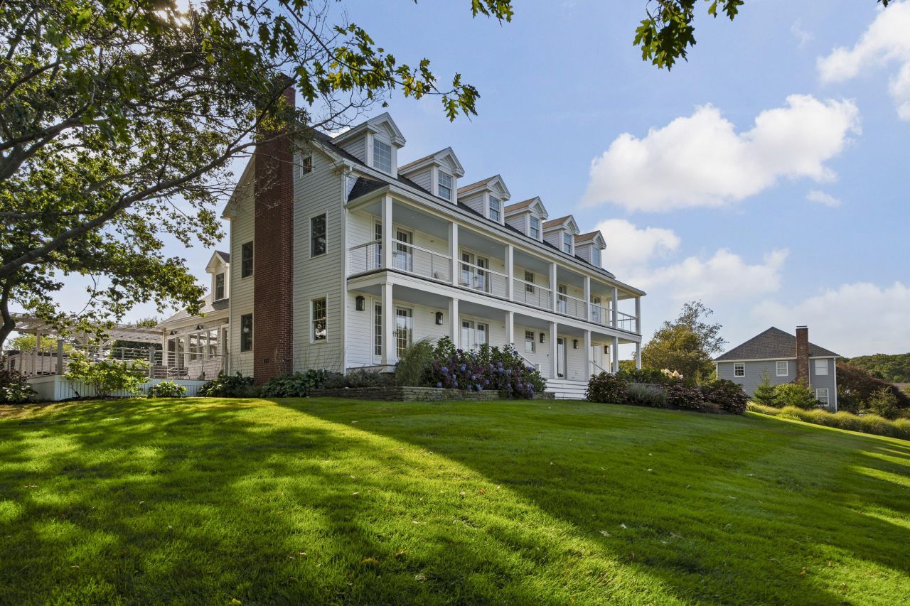 19 Salt Spray Lane, Cape Elizabeth, ME 04107 Main Photo