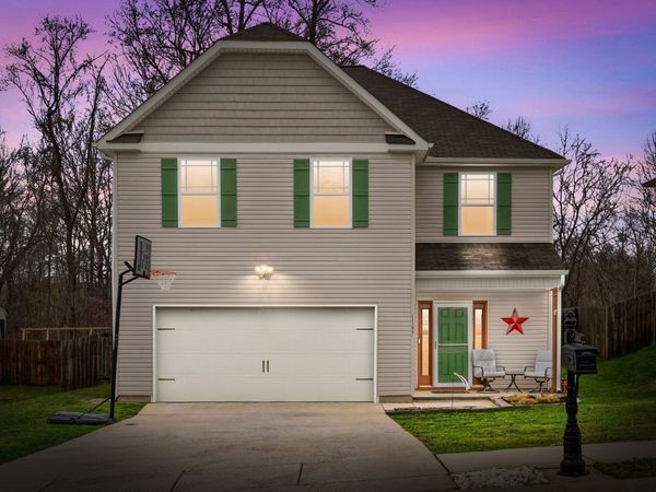 1197 Henry Place Blvd , Clarksville, TN 37042