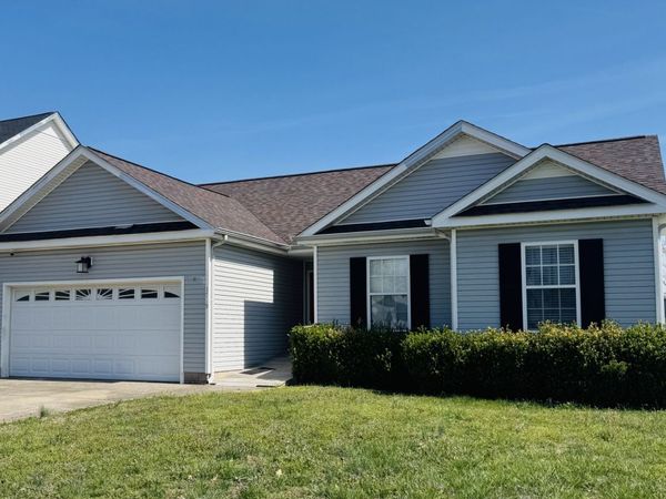 3719 Cindy Jo Dr N, Clarksville, TN 37040