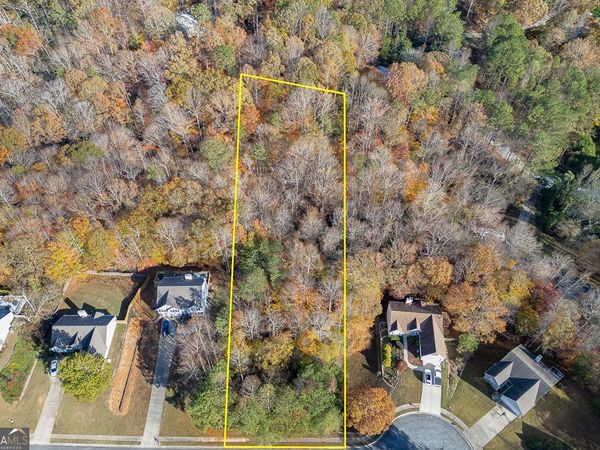 5137 Yellow Stone Drive, Flowery Branch, GA 30542