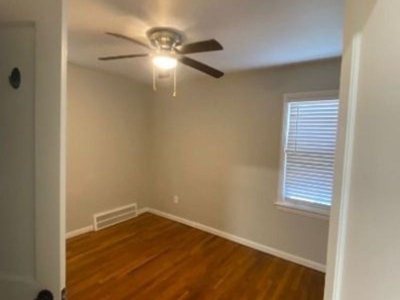 4207 Wood Avenue, Parma, OH 44134 Photo 10