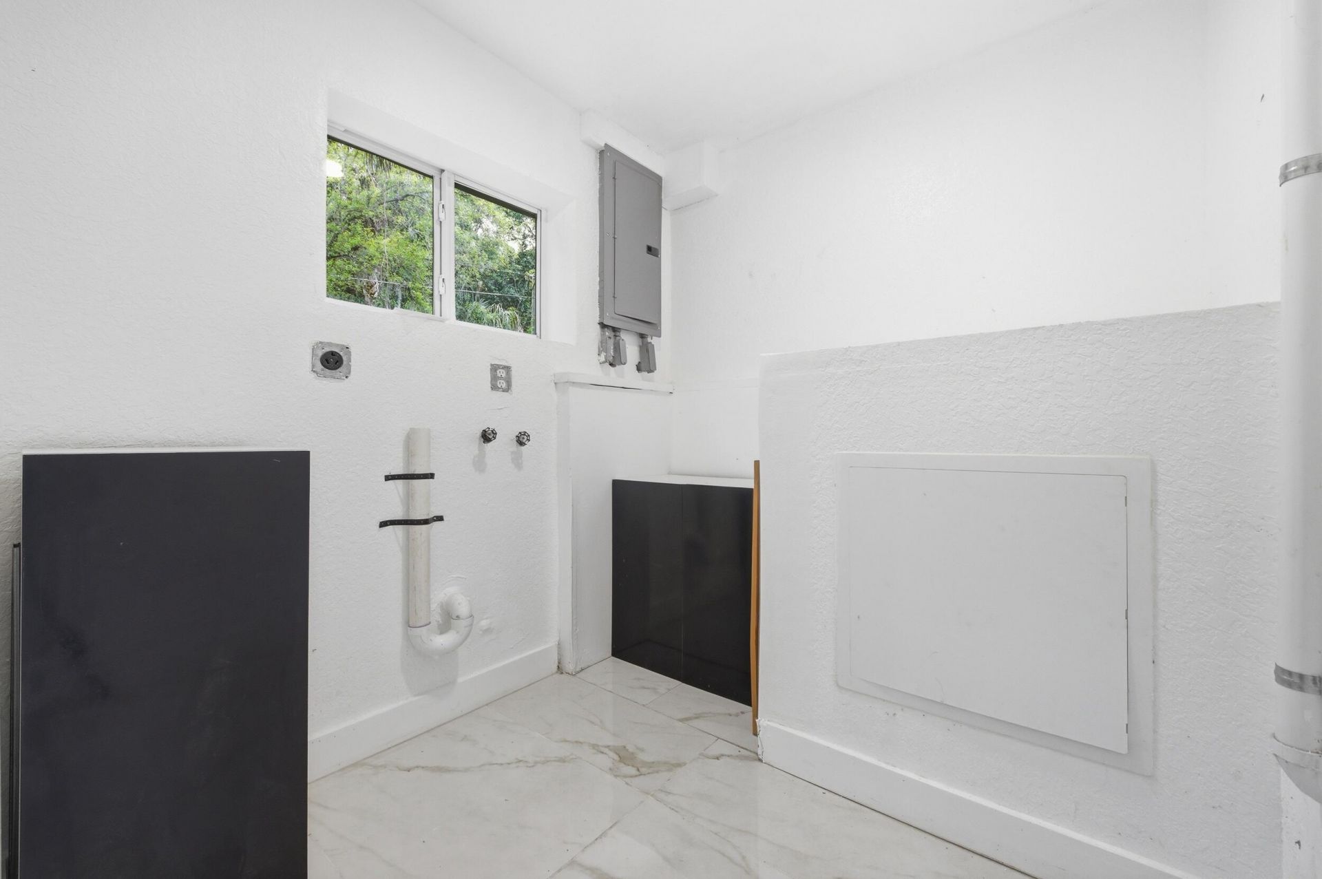 2529 Rainbow Drive, Fort Pierce, FL 34981 Photo