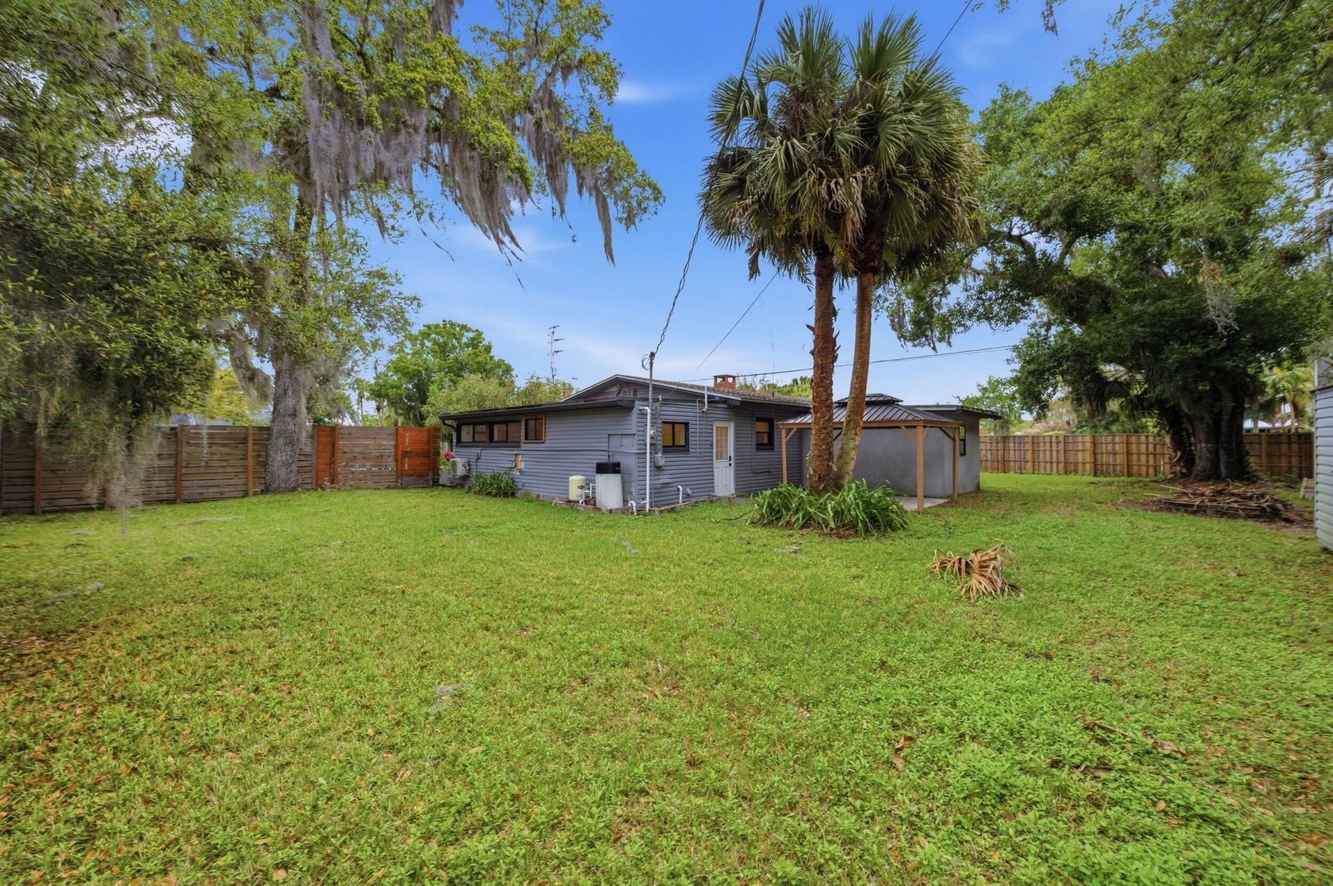2529 Rainbow Drive, Fort Pierce, FL 34981 Photo