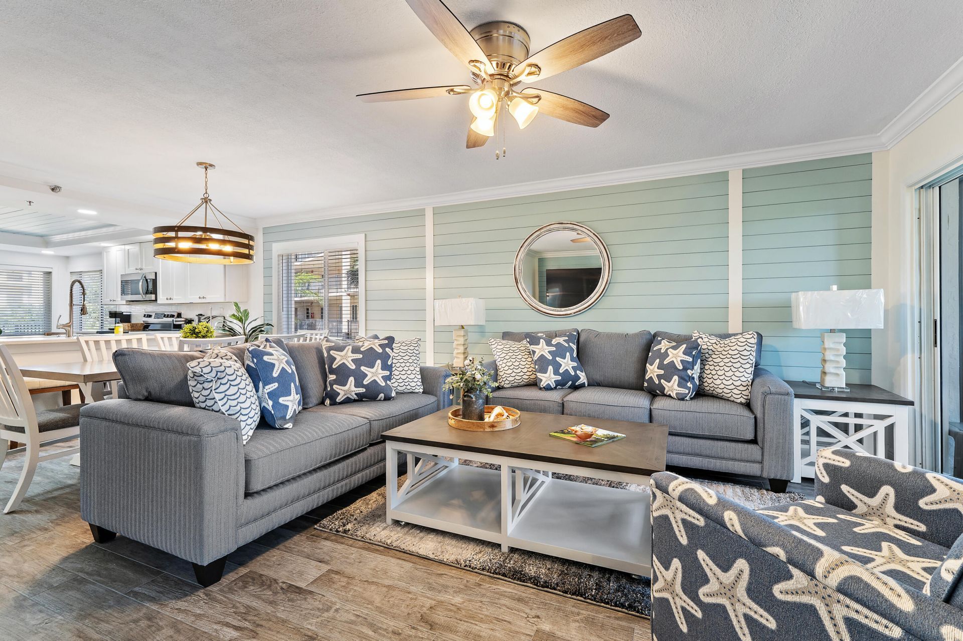 275 Palm Avenue, Unit A301, Jupiter, FL 33477 Photo