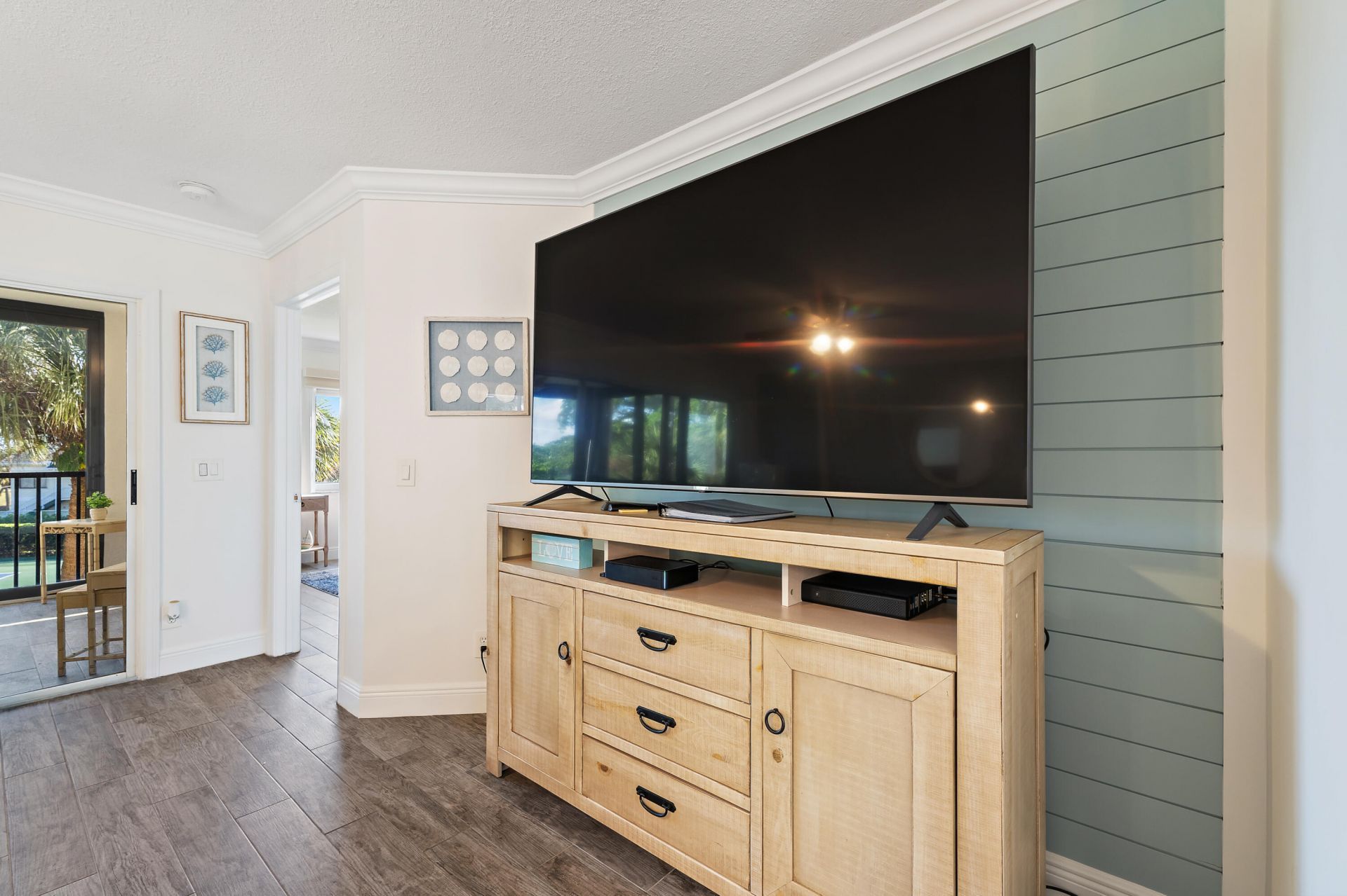 275 Palm Avenue, Unit A301, Jupiter, FL 33477 Photo