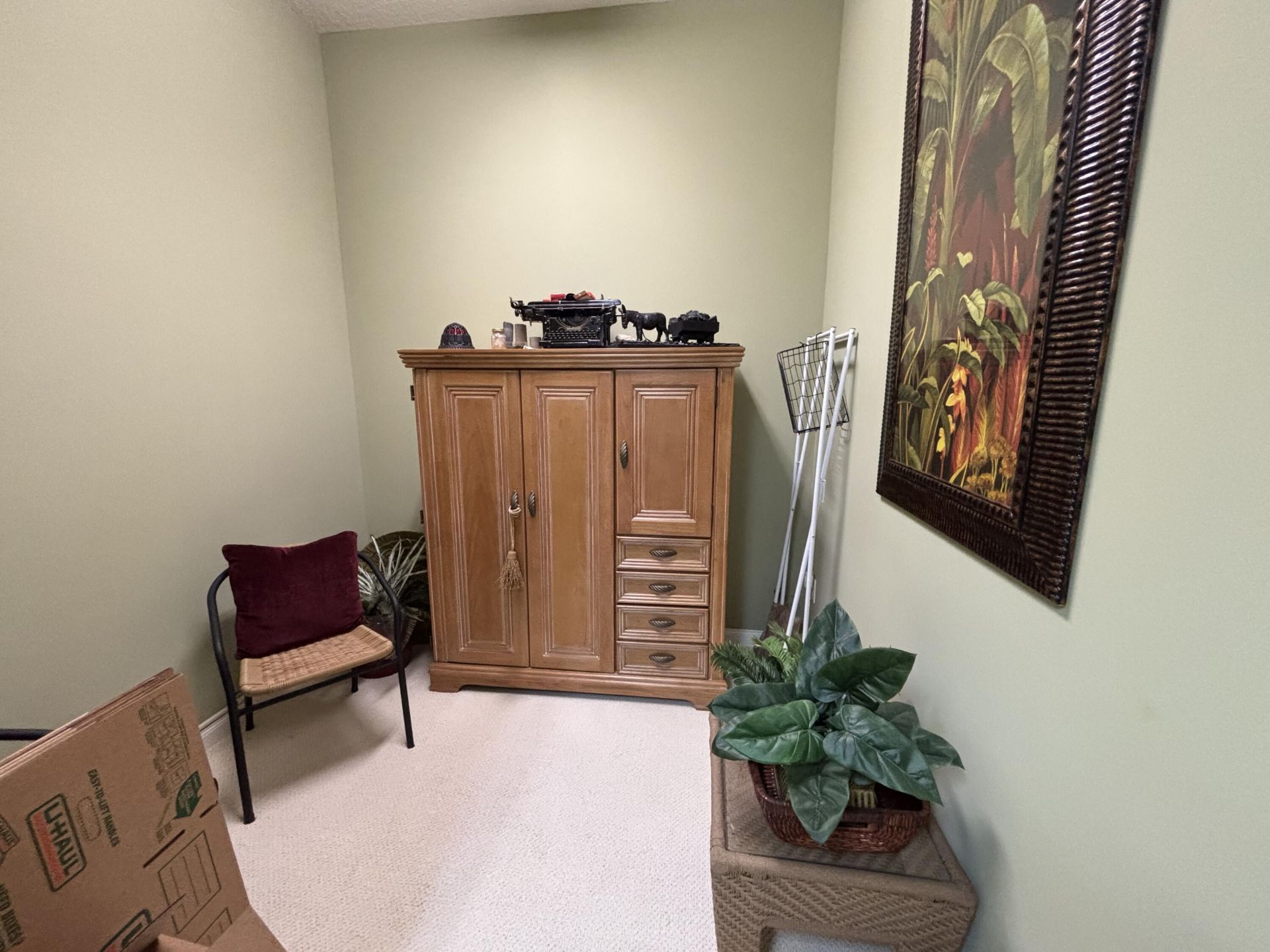 12 Harbour Isle Drive W, Unit 204, Fort Pierce, FL 34949 Photo