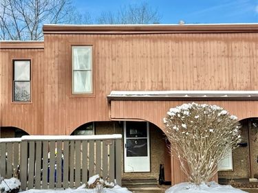 279 Cedar Court, Baldwinsville, NY 13027