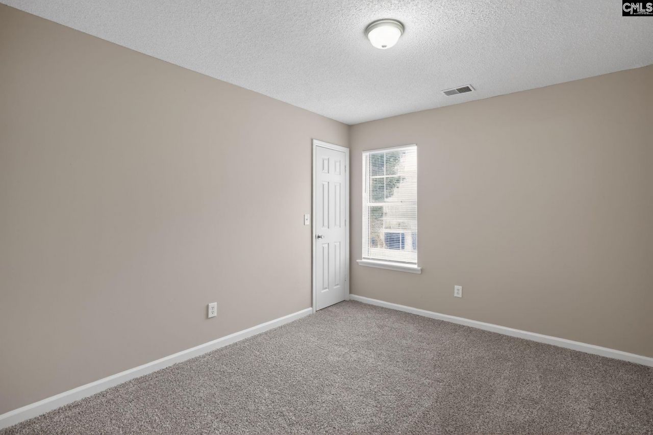 408 Thornfield Road Photo 14