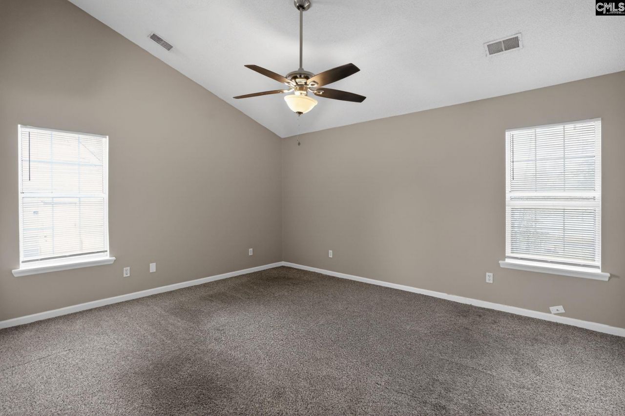 408 Thornfield Road Photo 17