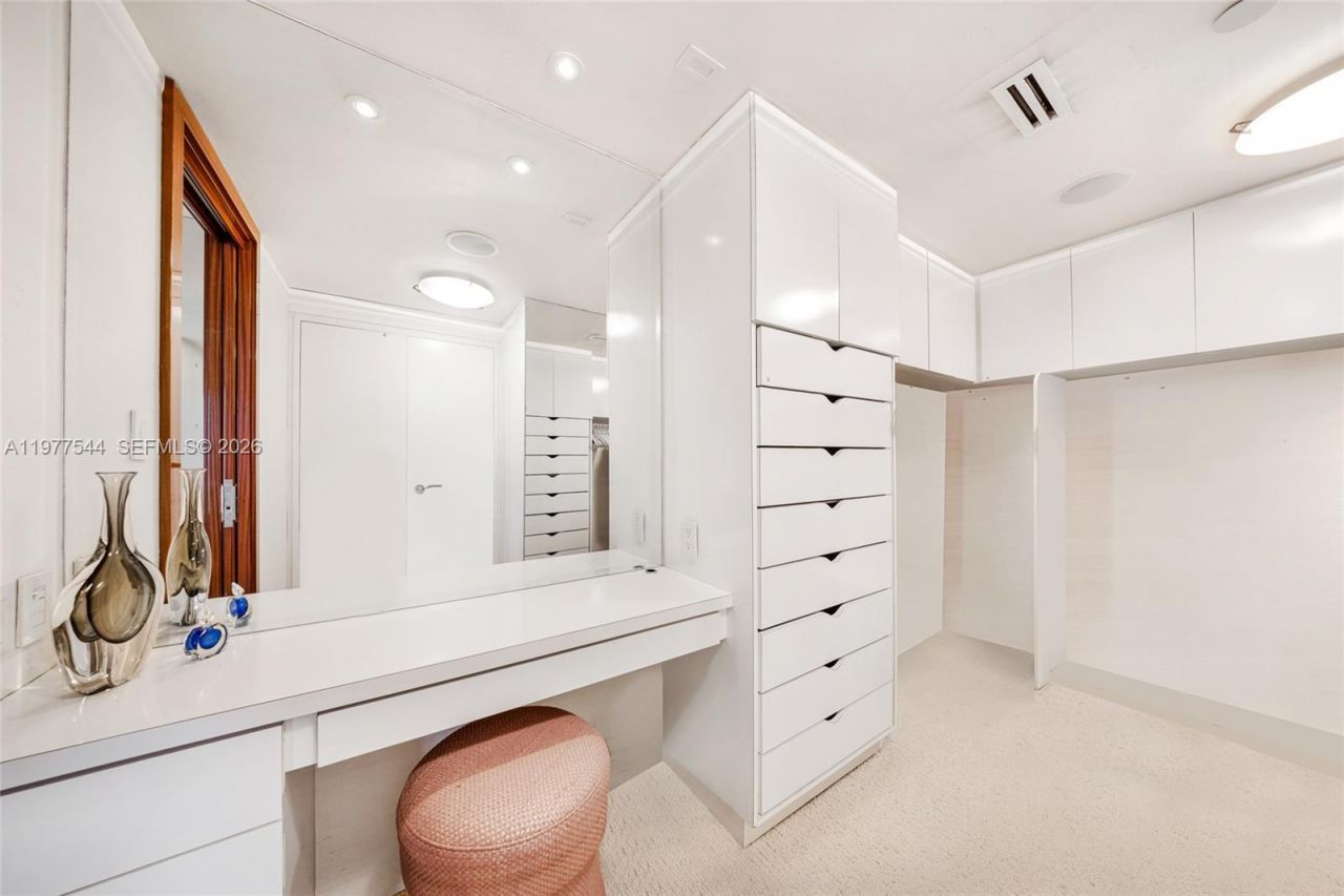 19355 Turnberry Way , Unit 23GR, Aventura, FL 33180 Photo