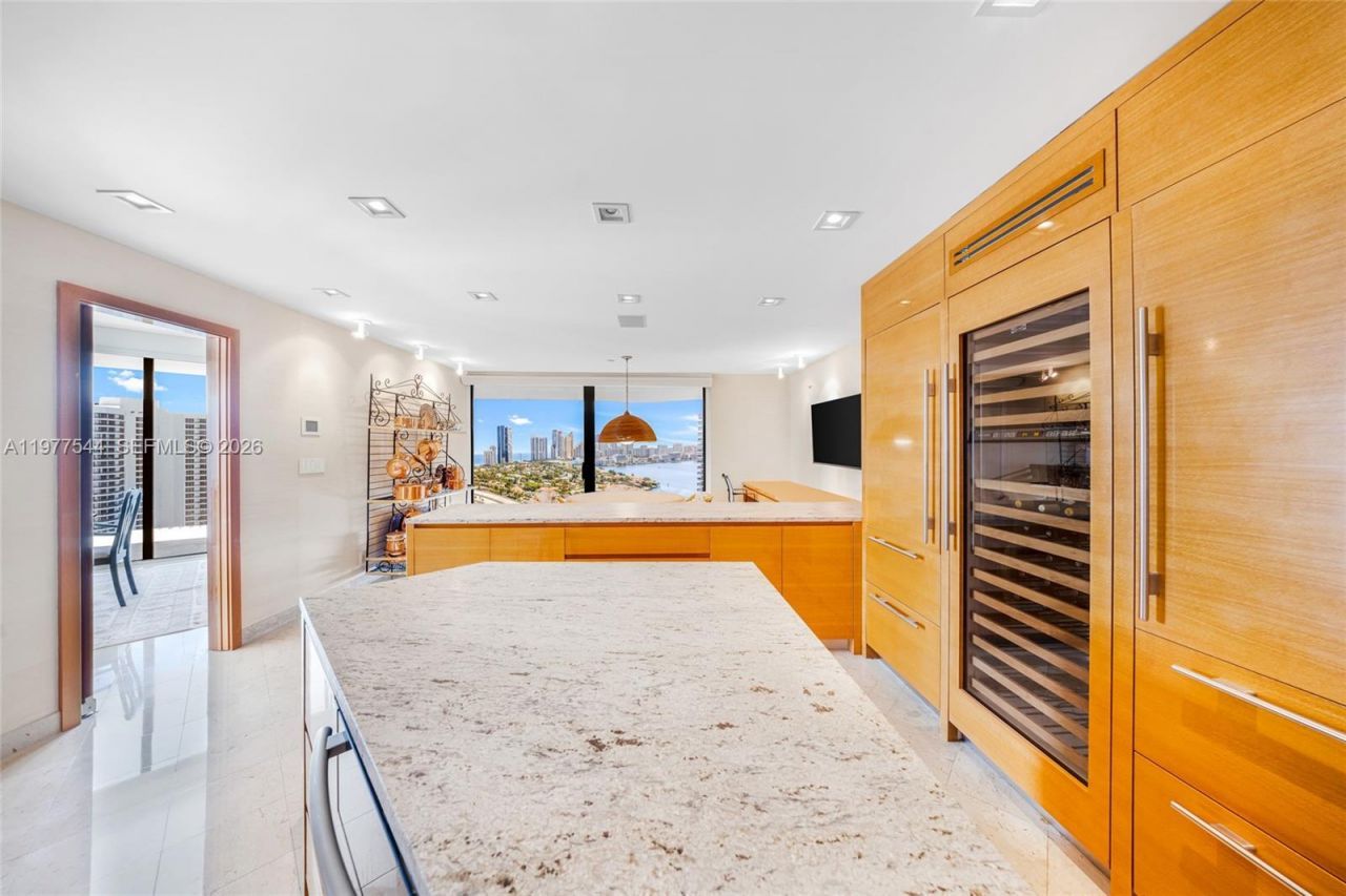 19355 Turnberry Way , Unit 23GR, Aventura, FL 33180 Photo