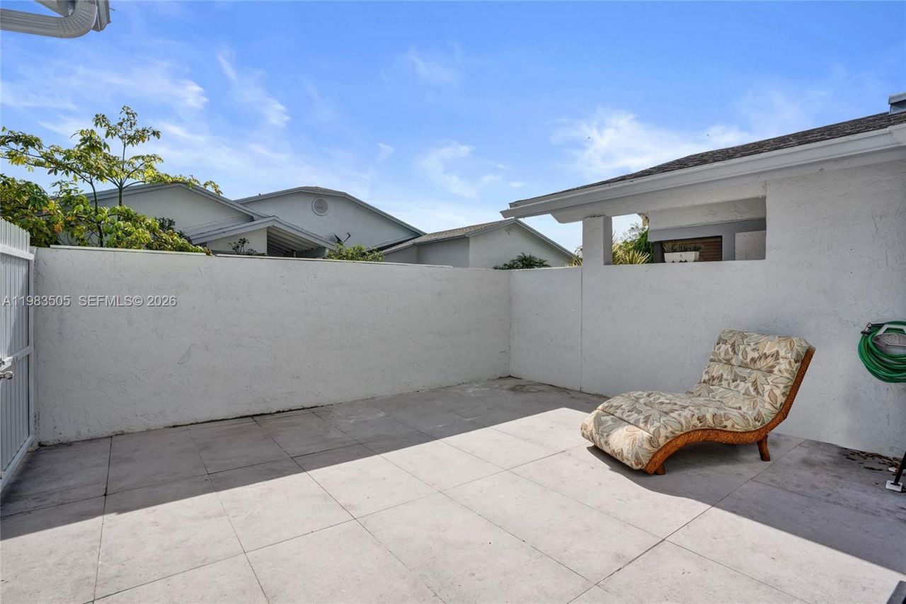 6405 SW 152nd Cir Pl , Unit 10-05, Miami, FL 33193 Photo