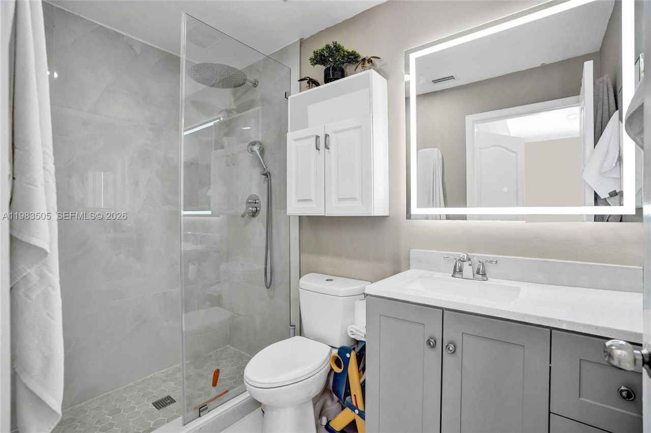 6405 SW 152nd Cir Pl , Unit 10-05, Miami, FL 33193 Photo