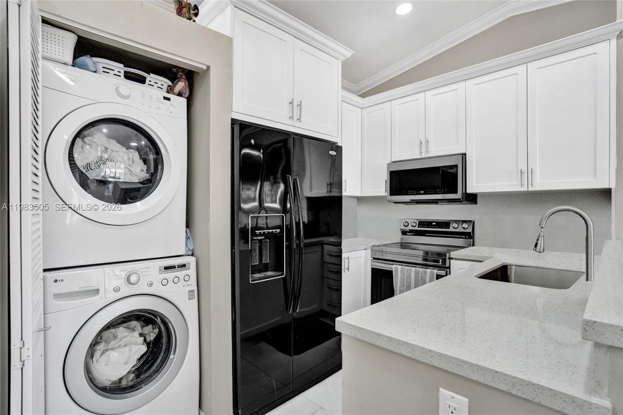 6405 SW 152nd Cir Pl , Unit 10-05, Miami, FL 33193 Photo