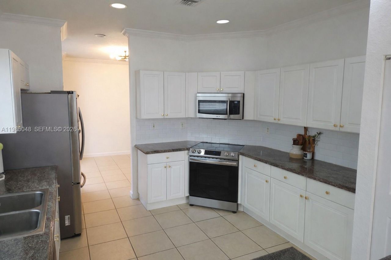 202 NE 36th Ter, Homestead, FL 33033 Photo