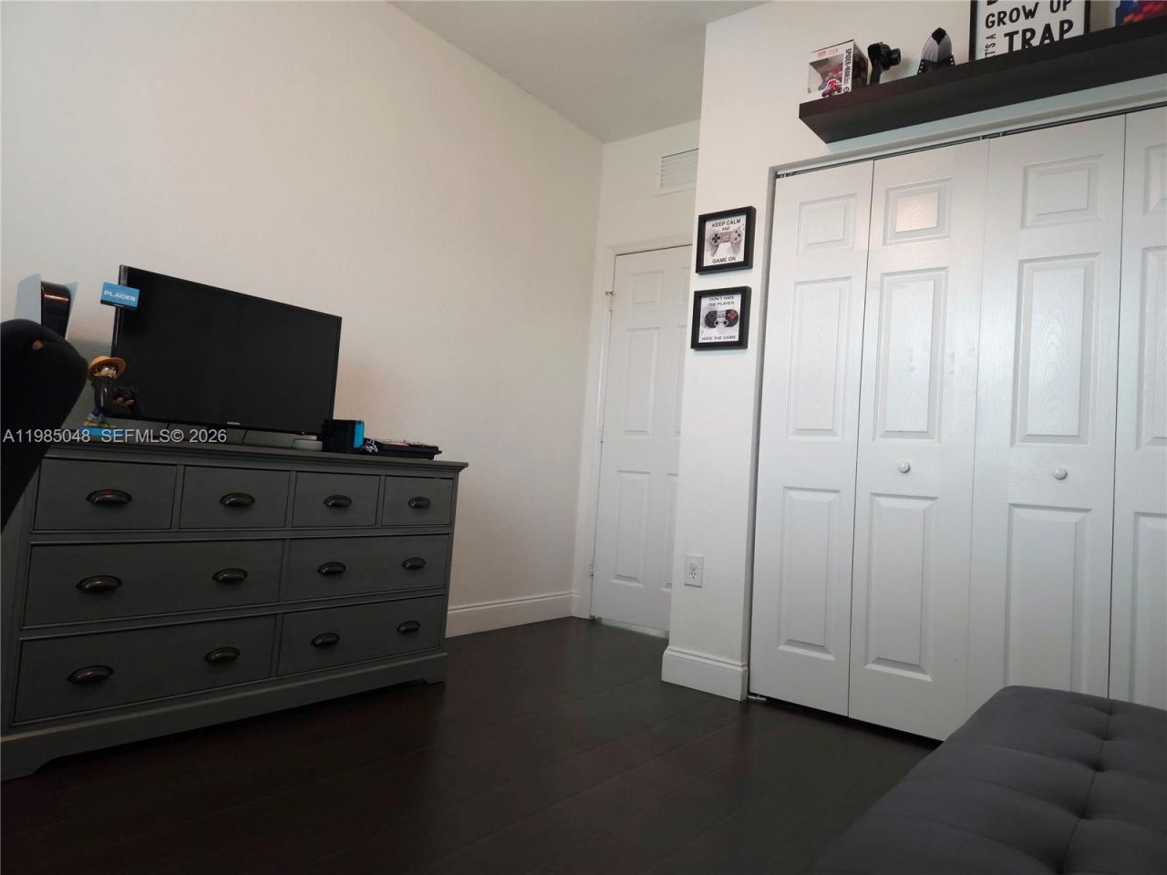 202 NE 36th Ter, Homestead, FL 33033 Photo