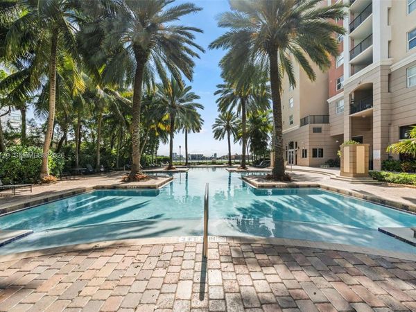17125 N Bay Rd, Unit 3312, Sunny Isles Beach, FL 33160