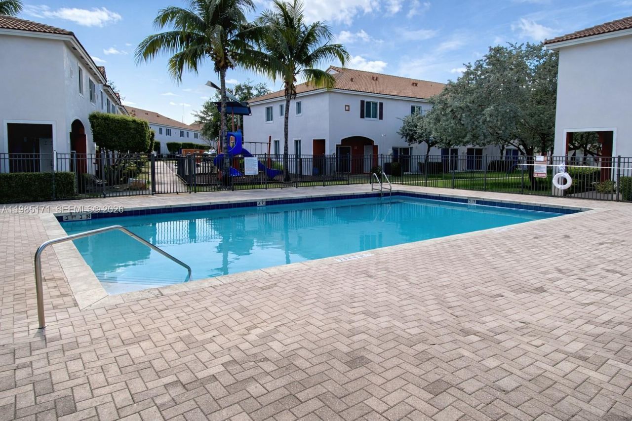 17347 NW 7th Ave , Unit 904, Miami Gardens, FL 33169 Photo