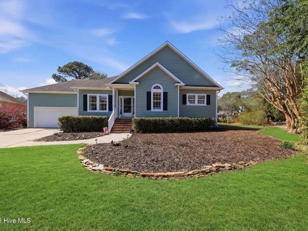 4138 Churchill Circle SE, Southport, NC 28461