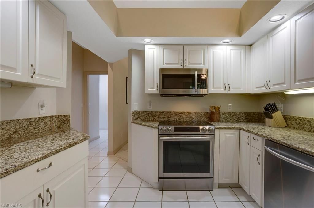 15206 Storrington Pl, Unit K100, Naples, FL 34110 Photo