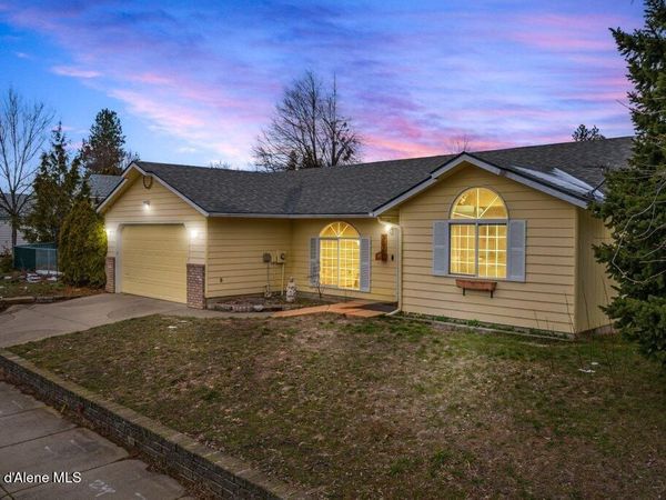 302 W 18th AVE, Post Falls, ID 83854